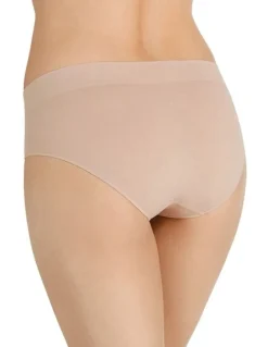 Bonds Seamless Midi Brief in Beige