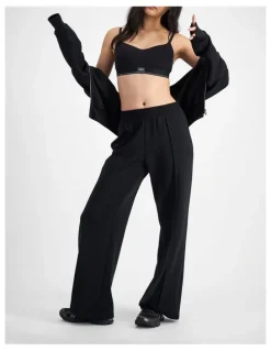 Bonds Tech Stretch Wide Leg Pant in Nu Black