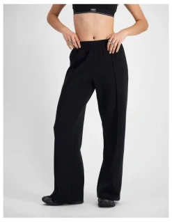 Bonds Tech Stretch Wide Leg Pant in Nu Black