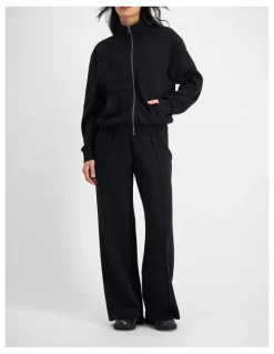 Bonds Tech Stretch Zip Jacket in Nu Black