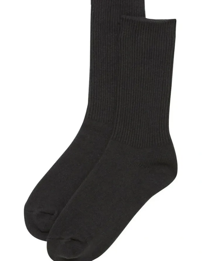 Bonds Womens Home Chunky Rib Crew Socks 1 Pack in Rock Star