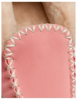 Boutique Retailer 100% Australian Merino Sheepskin Moccasins Slippers in Hot Pink