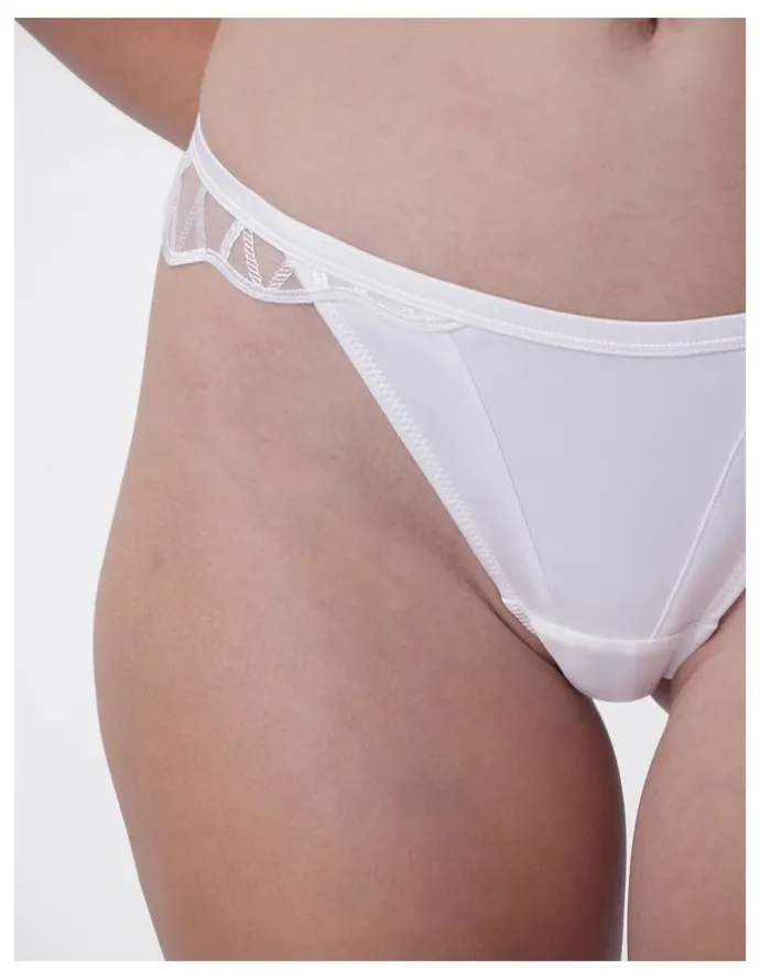 Bras N Things Bras N Things Vamp Hopeless Romantic High Leg Brazilian Knicker in Ivory