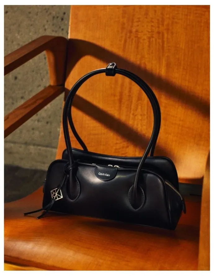 Calvin Klein Emblem Trio Shoulder Bag in Black