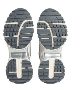 Calvin Klein Hike Runnier in Taupe