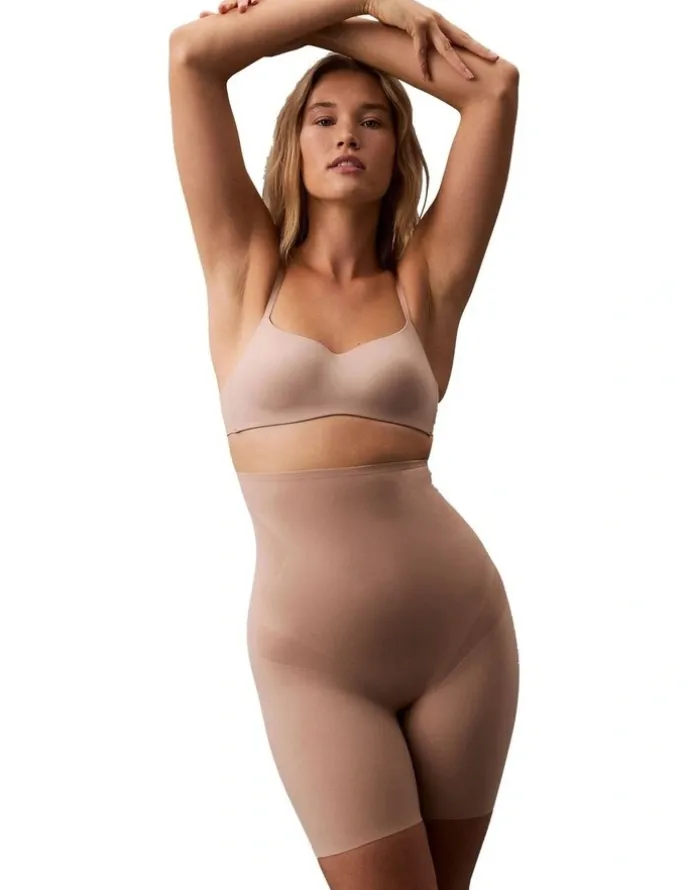 Calvin Klein Invisibles Micro Mid Thigh Short in Cedar