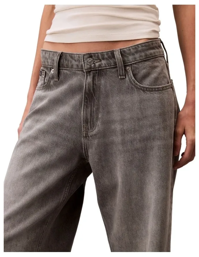 Calvin Klein Jeans Low Rise Baggy Jeans in Grey