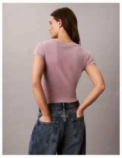 Calvin Klein Jeans Woven Label Rib Baby Tee in Dusky Orchid