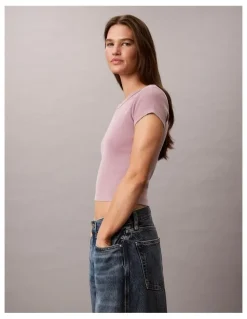 Calvin Klein Jeans Woven Label Rib Baby Tee in Dusky Orchid