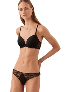 Calvin Klein Sensual Stretch Lace Lift Demi Bra in Black