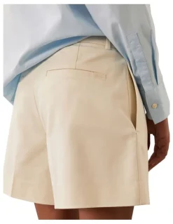 Calvin Klein Women Chino Shorts in White