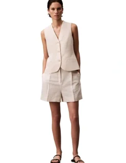 Calvin Klein Women Structured Linen Tailored Short in Tofu