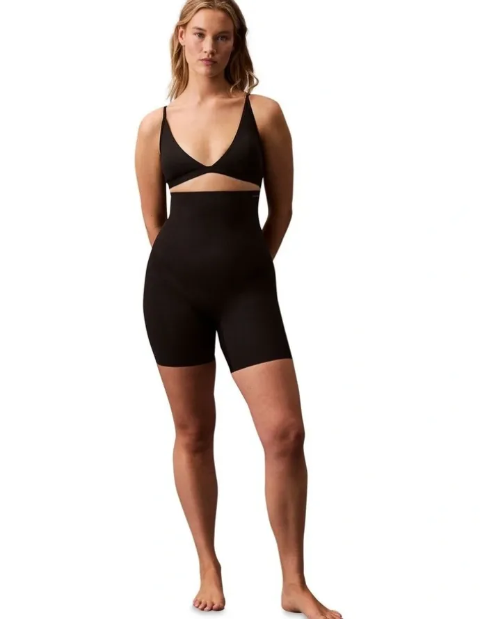 Calvin Klein Invisibles Micro Mid Thigh Short in Black