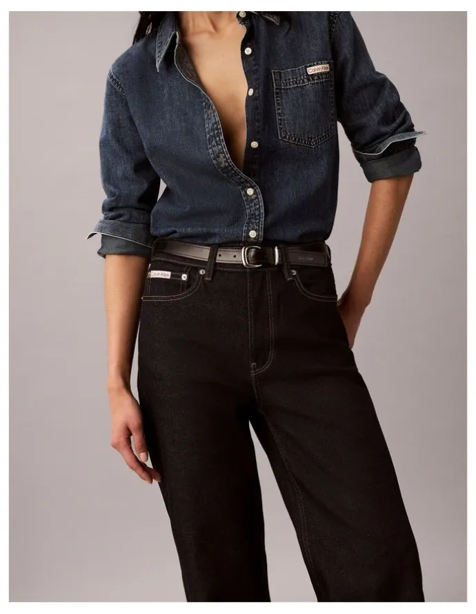 Calvin Klein Jeans High Rise Loose Jean in Iconic Indigo