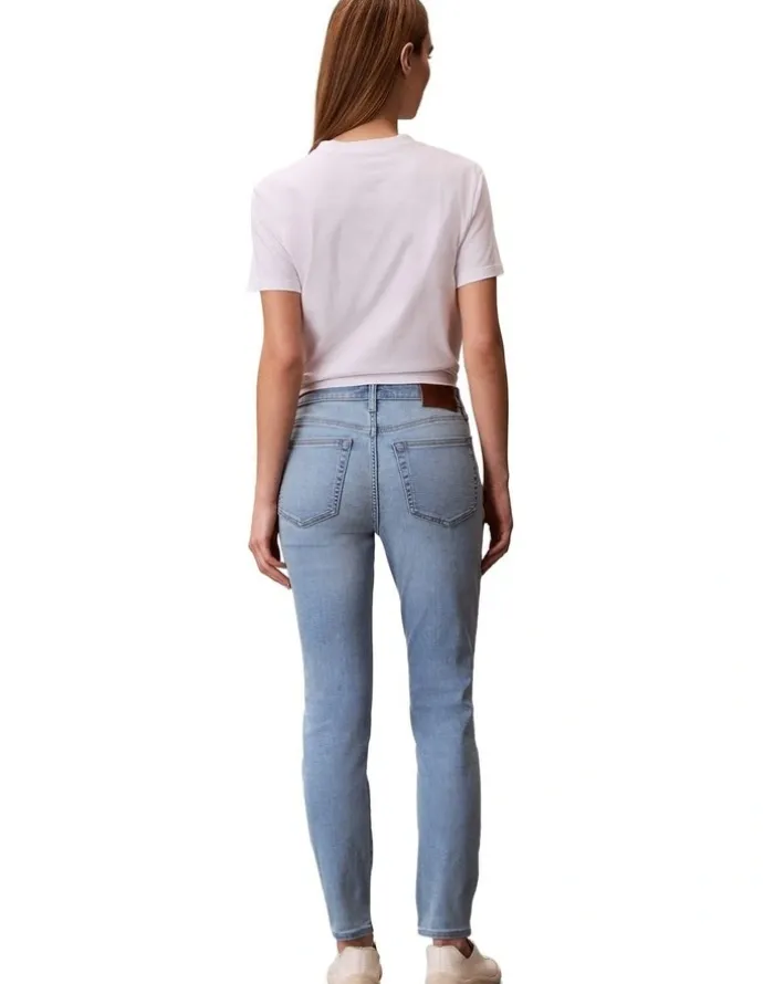 Calvin Klein Jeans Mid Rise Skinny Jeans in Light Cape
