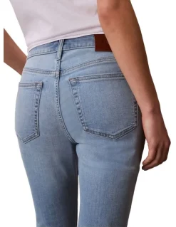 Calvin Klein Jeans Mid Rise Skinny Jeans in Light Cape