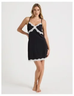 Chloe & Lola Aurora Chemise in Black