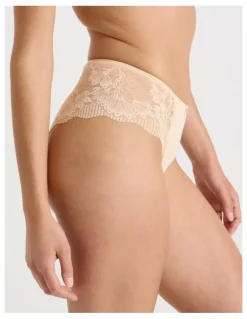 Chloe & Lola Captivate Luxe Micro & Lace Hipster in Beige