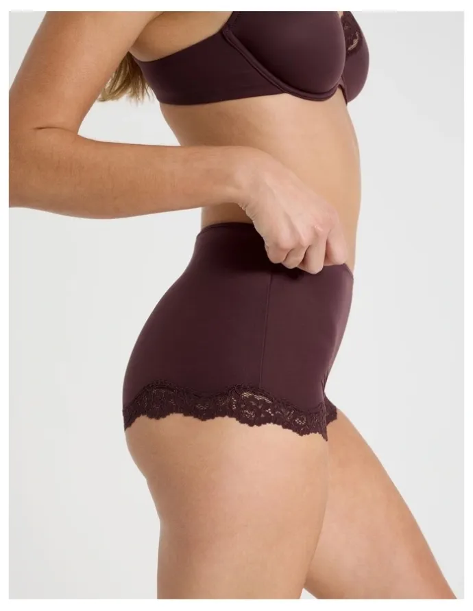 Chloe & Lola Cheeky Lace Boyshort in Brown