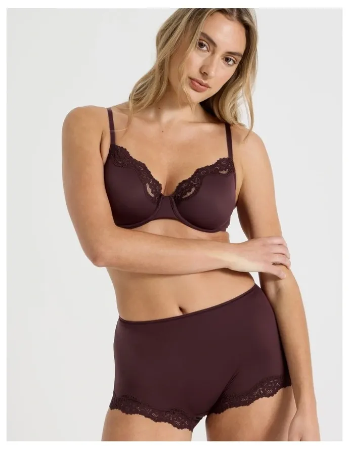 Chloe & Lola Cheeky Lace Boyshort in Brown