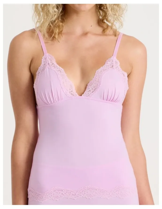 Chloe & Lola Cheeky Lace Camisole in Pink