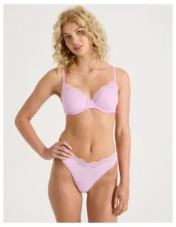 Chloe & Lola Cheeky Lace G-String in Pink