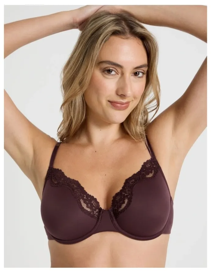 Chloe & Lola Cheeky Lace Underwire Scoop Bra in Brown