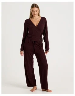 Chloe & Lola Cosy Scallop Edge Knit Wrap Top in Burnt Fudge Marle