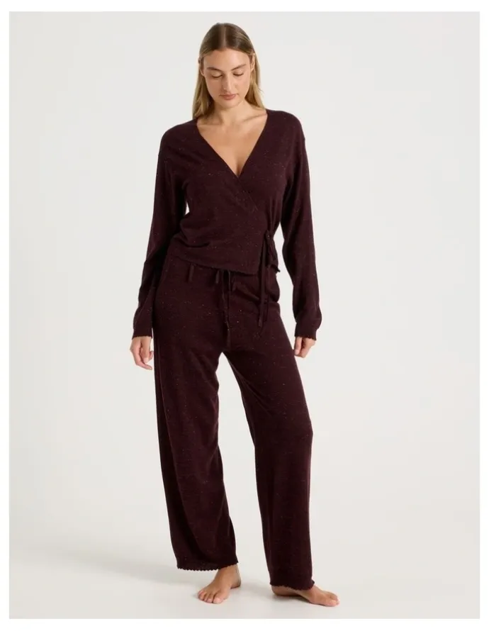 Chloe & Lola Cosy Scallop Edge Knit Wrap Top in Burnt Fudge Marle