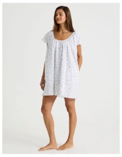 Chloe & Lola Divine Frill Sleeve Short Nightie in Ditsy White Floral Print