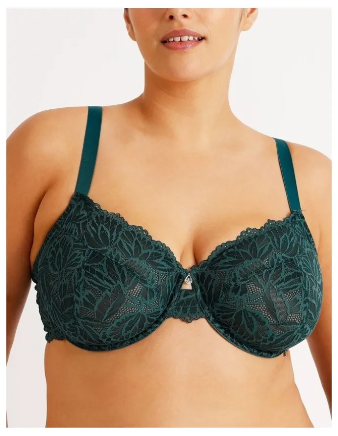 Chloe & Lola Empower D Underwire Non Contour Bra in Green