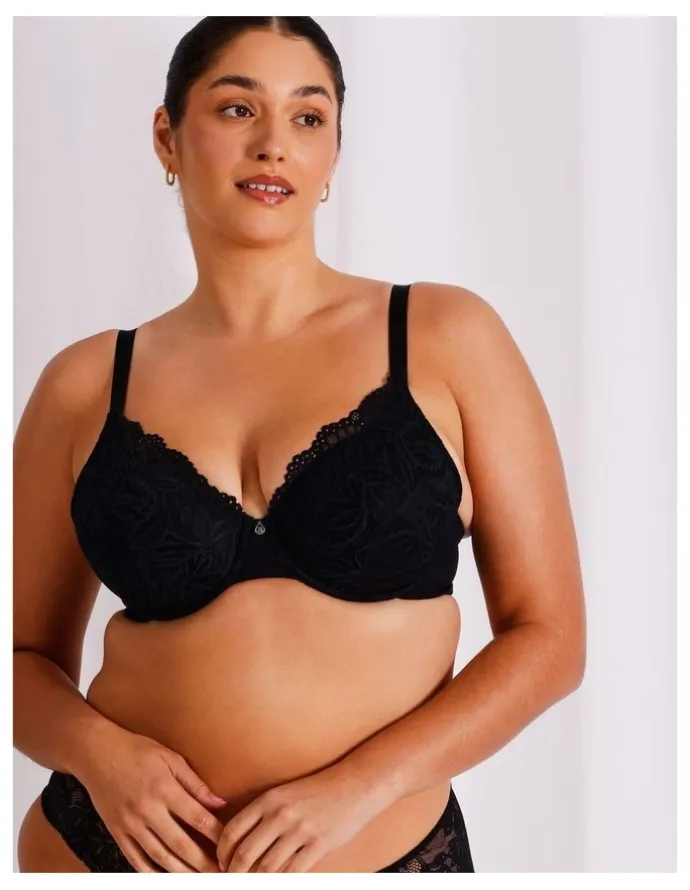 Chloe & Lola Empower Lace Underwire Demi Bra in Black