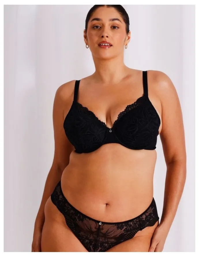 Chloe & Lola Empower Lace Underwire Demi Bra in Black