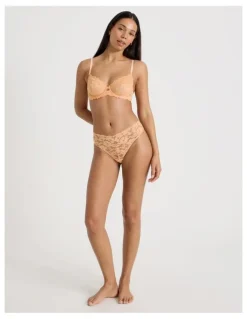 Chloe & Lola Lola Broderie Lace Underwire Bra in Apricot