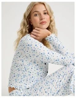Chloe & Lola Lola Fluted Pointelle Long Sleeve Top in Blueberry Fields Print