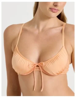 Chloe & Lola Lola Frill Underwire Bra in Apricot