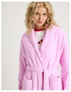 Chloe & Lola Lola Quilted Robe in Fairy Floss Pink