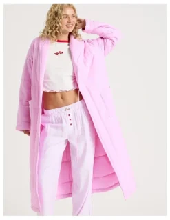 Chloe & Lola Lola Quilted Robe in Fairy Floss Pink