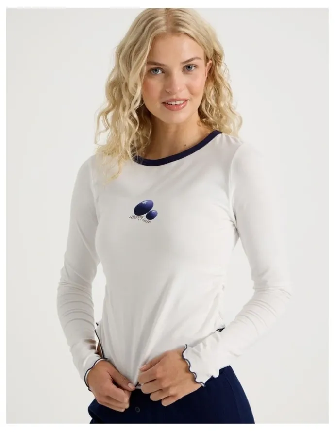 Chloe & Lola Lola Ruched Long Sleeve Baby Tee in Graphic Berry Cute