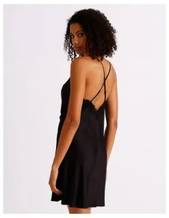 Chloe & Lola Premium Viscose Sain Chemise in Black