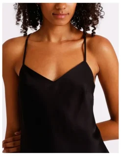 Chloe & Lola Premium Viscose Sain Chemise in Black