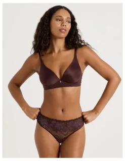 Chloe & Lola Pure Comfort Wirefree Contour in Dark Purple