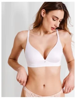 Chloe & Lola Pure Comfort Wirefree Contour Bra in White