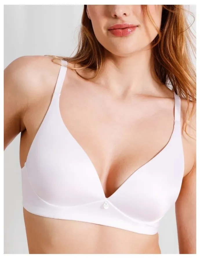 Chloe & Lola Pure Comfort Wirefree Contour Bra in White
