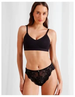 Chloe & Lola Pure Comfort Luxe Bonded Lace Bra in Black