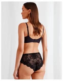 Chloe & Lola Pure Comfort Luxe Bonded Lace Bra in Black