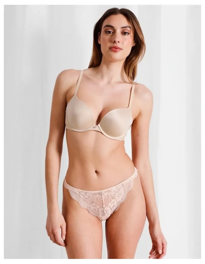 Chloe & Lola Pure Comfort Contour Push Up Bra in Beige