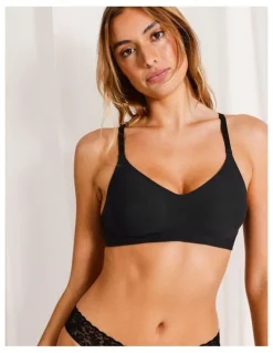 Chloe & Lola Pure Comfort Bonded Wirefree Bra in Black