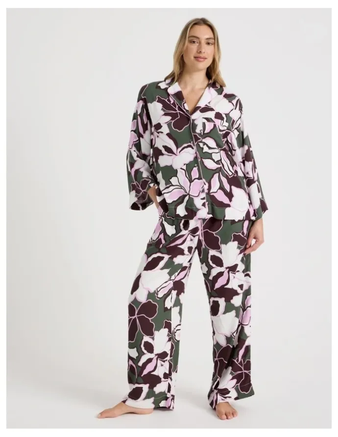 Chloe & Lola Serene Viscose Twill 3/4 Sleeve Long Pant PJ Set in Outline Floral Print