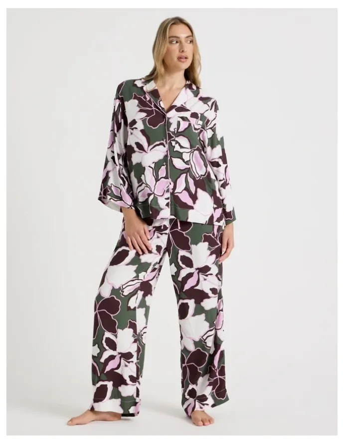 Chloe & Lola Serene Viscose Twill 3/4 Sleeve Long Pant PJ Set in Outline Floral Print